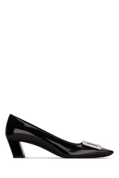 Roger Vivier Polished Calfskin Pump In Black