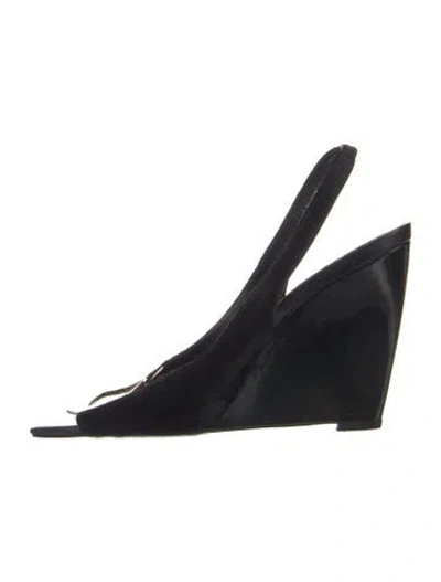Pre-owned Roger Vivier Ponyhair Slingback Sandals In Blue