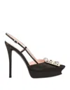 Roger Vivier Pumps In Black
