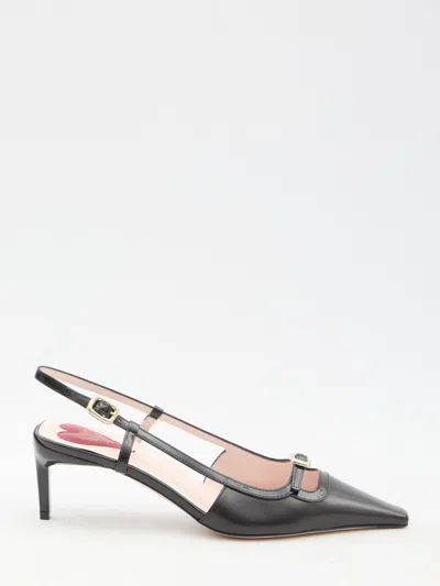 Roger Vivier Pumps In Black