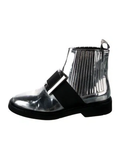 Pre-owned Roger Vivier Pvc Chelsea Boots