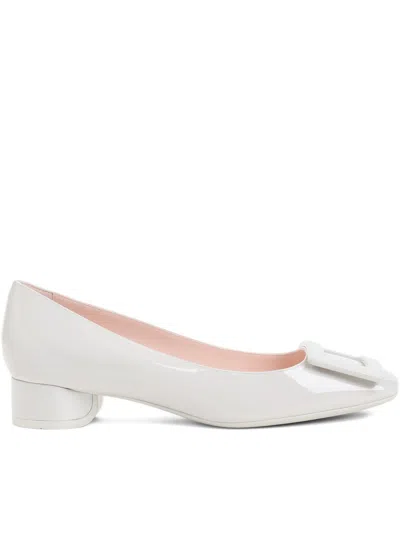 Roger Vivier Roundy Lacquered Decollete 25 Pumps For Women In White