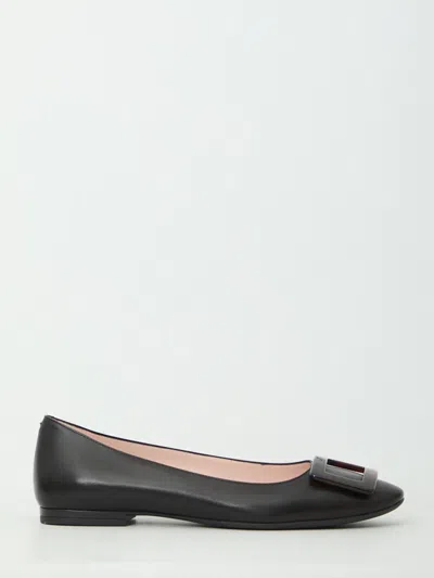 Roger Vivier Roundy Turtle Ballet Flats In Nappa Leather In Black