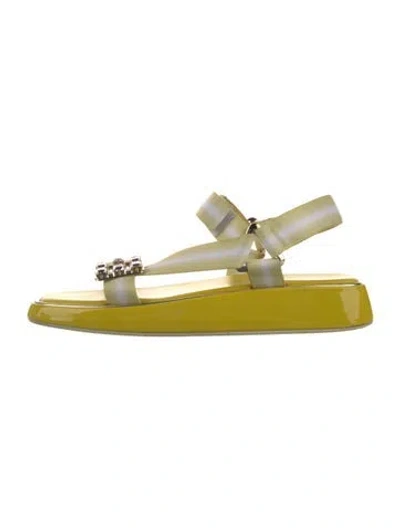 Pre-owned Roger Vivier Sandals In Yellow