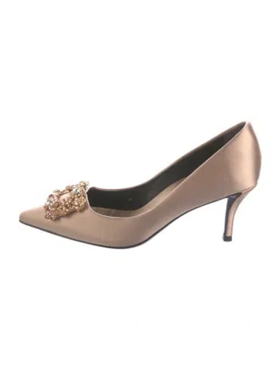 Pre-owned Roger Vivier Satin Crystal Embellishments Pumps In Pink