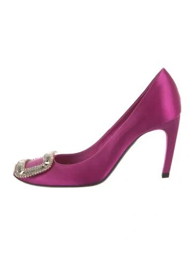 Pre-owned Roger Vivier Satin Crystal Embellishments Pumps In Pink