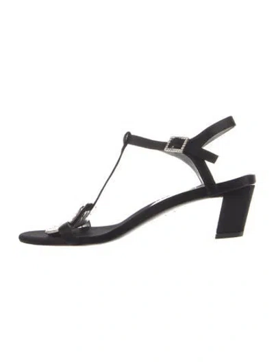 Pre-owned Roger Vivier Satin Crystal Embellishments T-strap Sandals In Black