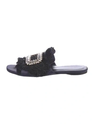 Pre-owned Roger Vivier Satin Patterned Slides In Blue