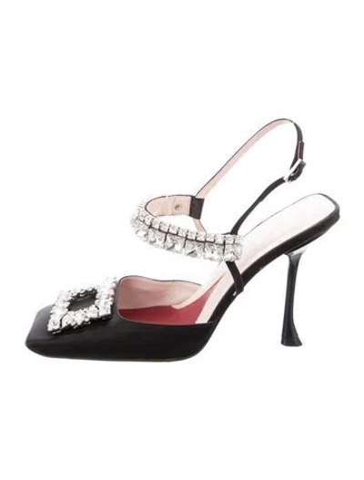 Pre-owned Roger Vivier Satin Slingback Pumps In Black
