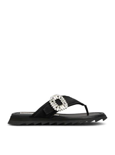 Roger Vivier Sliding Flip Flat In Satin In Black
