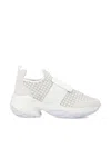 Roger Vivier Round Toe Low Cut Casual Shoes In White