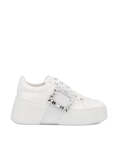 Roger Vivier Sneakers In White
