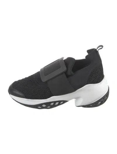 Pre-owned Roger Vivier Sneakers In Black