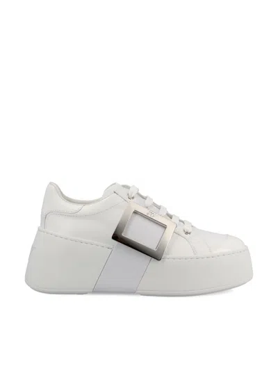 Roger Vivier Sneakers In White