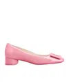 Roger Vivier U Look Patent Leather Ballet Flats In Pink