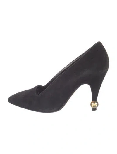 Pre-owned Roger Vivier Suede Beaded Accents Pumps In Blue