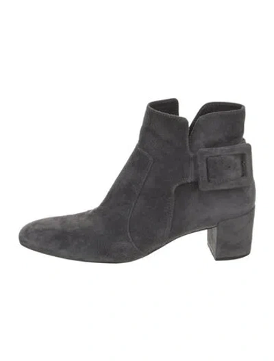 Pre-owned Roger Vivier Suede Boots In Black