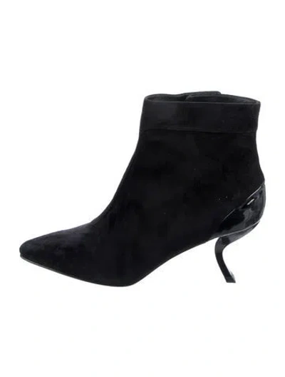 Pre-owned Roger Vivier Suede Boots In Black