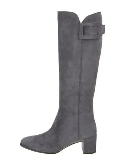 Pre-owned Roger Vivier Suede Boots In Gray