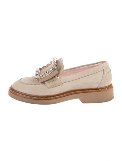 Pre-owned Roger Vivier Suede Crystal Embellishments Loafers In Green