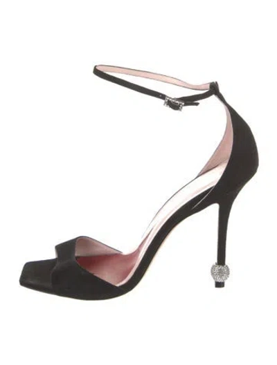 Pre-owned Roger Vivier Suede Crystal Embellishments Sandals In Black