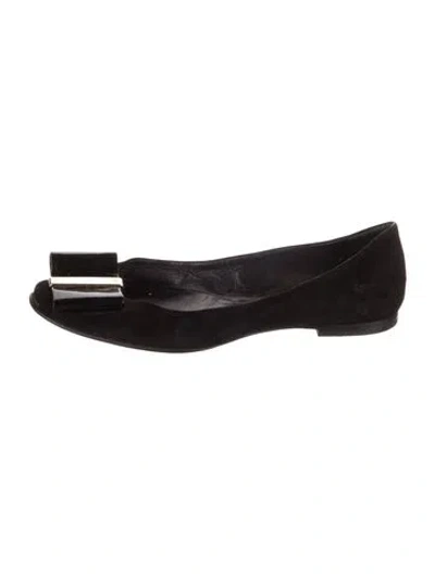 Pre-owned Roger Vivier Suede Flats In Black