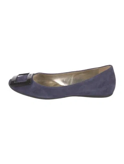 Pre-owned Roger Vivier Suede Flats In Blue