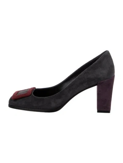 Pre-owned Roger Vivier Suede Flats In Gray