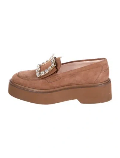 Pre-owned Roger Vivier Suede Loafers In Brown