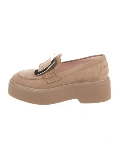 Pre-owned Roger Vivier Suede Loafers In Neutrals