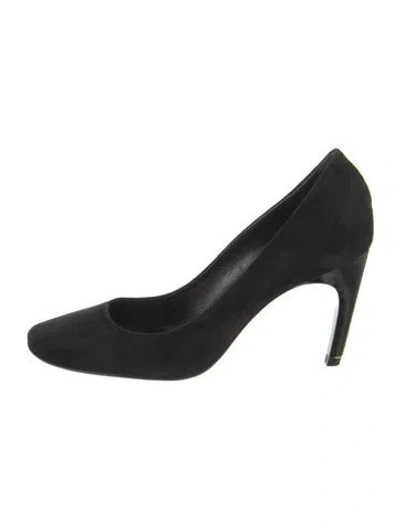 Pre-owned Roger Vivier Suede Pumps In Black