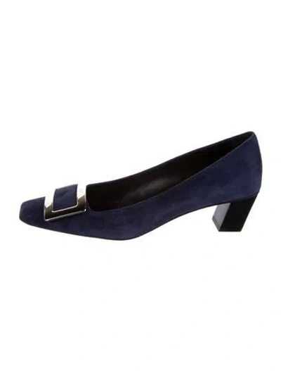 Pre-owned Roger Vivier Suede Pumps In Blue