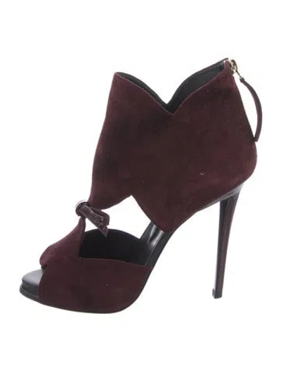 Pre-owned Roger Vivier Suede Pumps In Burgundy