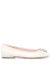 ROGER VIVIER TRÈS VIVIER LEATHER BALLET FLATS