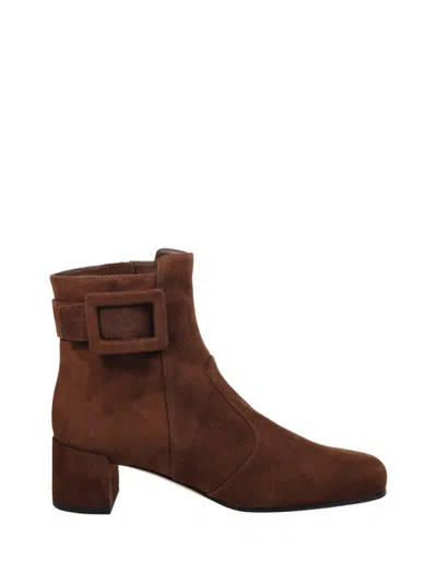 Roger Vivier Tres Vivier Polly Bootie 45 In Brown
