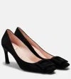 Roger Vivier Trompette 70 Suede Pumps In Black
