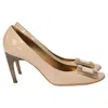 Roger Vivier Trompette Pumps In Beige Patent Leather In Beige