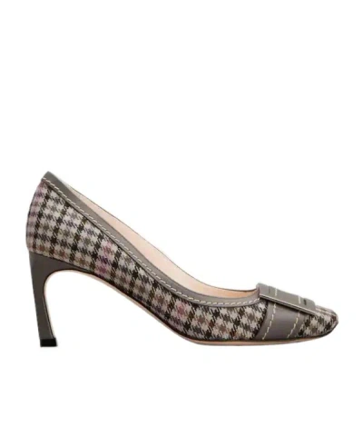 Roger Vivier Trompette Pumps In Fabric In Gray