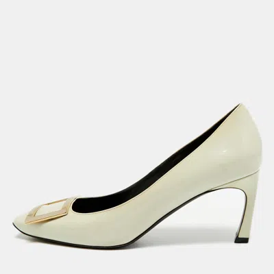 Pre-owned Roger Vivier Trompette Size 38 Grey Patent Leather Pumps In Gray