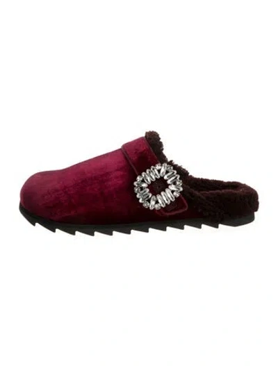 Pre-owned Roger Vivier Velvet Crystal Embellishments Mules In Burgundy