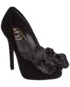 Roger Vivier Velvet Pump In Black