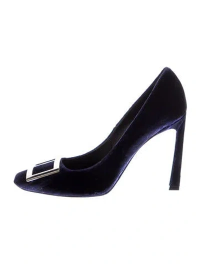 Pre-owned Roger Vivier Velvet Pumps In Blue