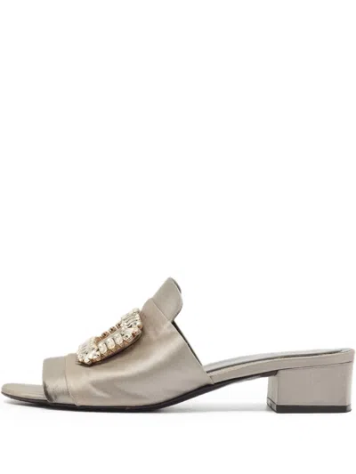 Pre-owned Roger Vivier Vintage 50mm Embellished Satin Mules