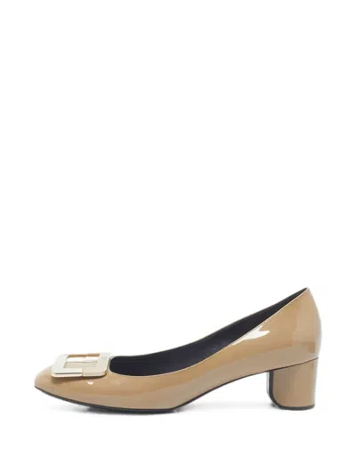 Pre-owned Roger Vivier Vintage Belle Vivier Buckle Pumps In Neutral