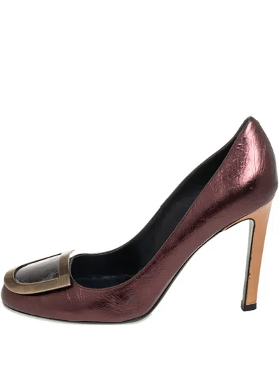Pre-owned Roger Vivier Vintage  100mm Ecusson Pumps In Brown