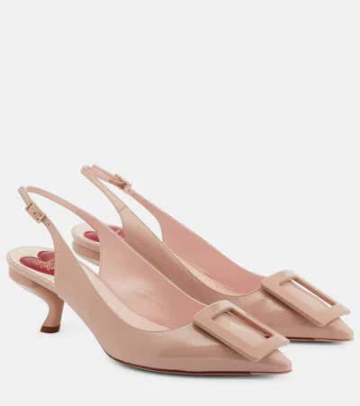 Roger Vivier Virgule Pointed Patent Leather Kitten-heel Pumps In Beige