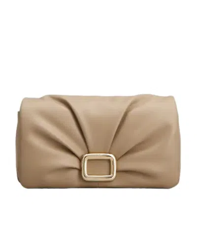 Roger Vivier Viv' Choc Phone Bag In Leather In Nude