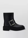 Roger Vivier Pointed Toe Black Boots With Moderate Heel And Streamlined Silhouette
