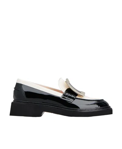 ROGER VIVIER ROGER VIVIER VIV' RANGERS EMBELLISHED BUCKLE LOAFERS