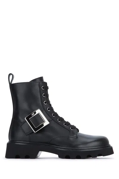 Roger Vivier Lace-up Ankle Boots With Rubber Sole In Black